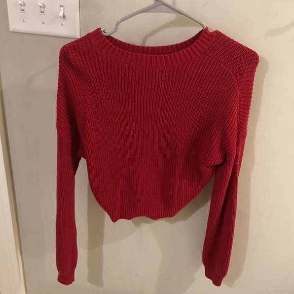Hollister sweater size xs - Picture 2 of 4